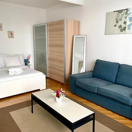 Apartmán Meuble Proche De La Gare De 12