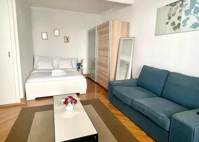 Meuble Proche De La Gare De 12