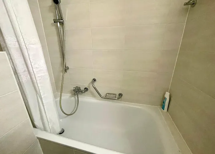 Meuble Proche De La Gare De 12 Apartmán *